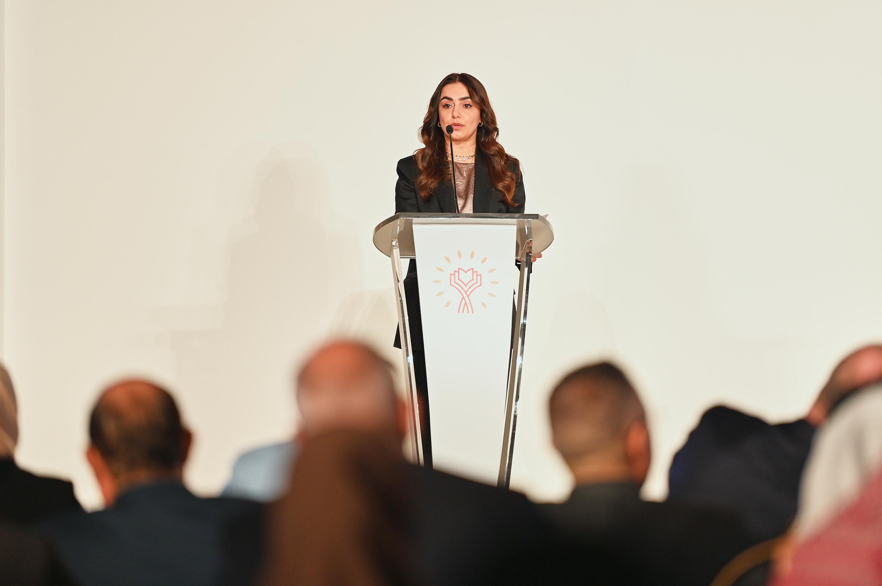 تكريم خريجي برنامج الملك حمد للريادة في التعايش ودبلوم الدراسات العليا - Image 6