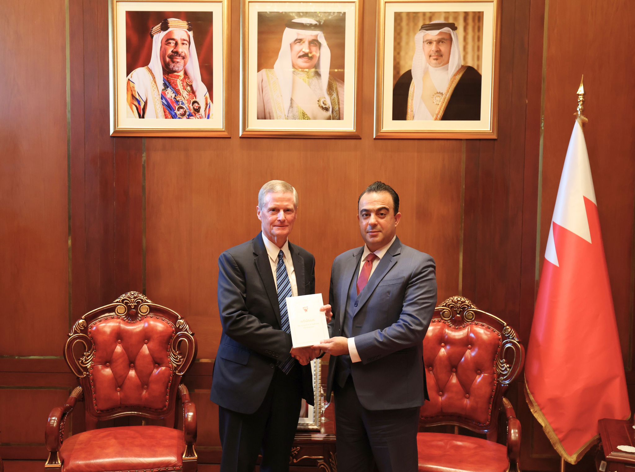 مركز الملك حمد العالمي للتعايش والتسامح يستقبل وفدًا من كنيسة يسوع المسيح لقديسي الأيام الأخيرة - Image 2