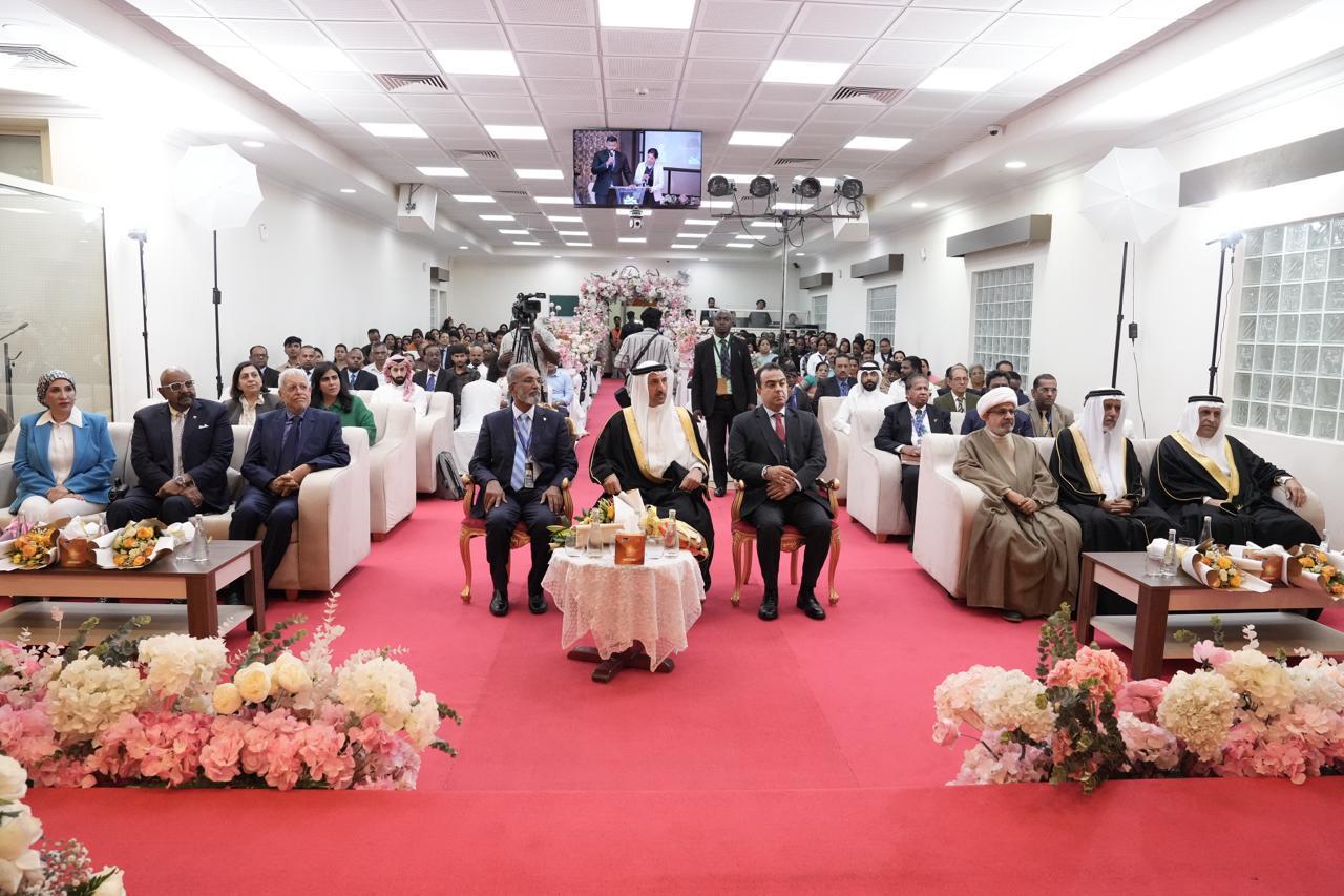 رئيس مجلس أمناء مركز الملك حمد العالمي للتعايش والتسامح: البحرين أنموذج حضاري في التنوع الديني والثقافي - Image 2